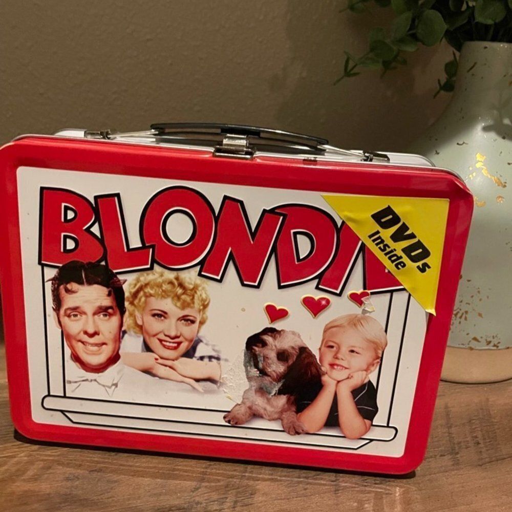 New Blondie Collectible Metal Lunchbox w/ Two DVDs